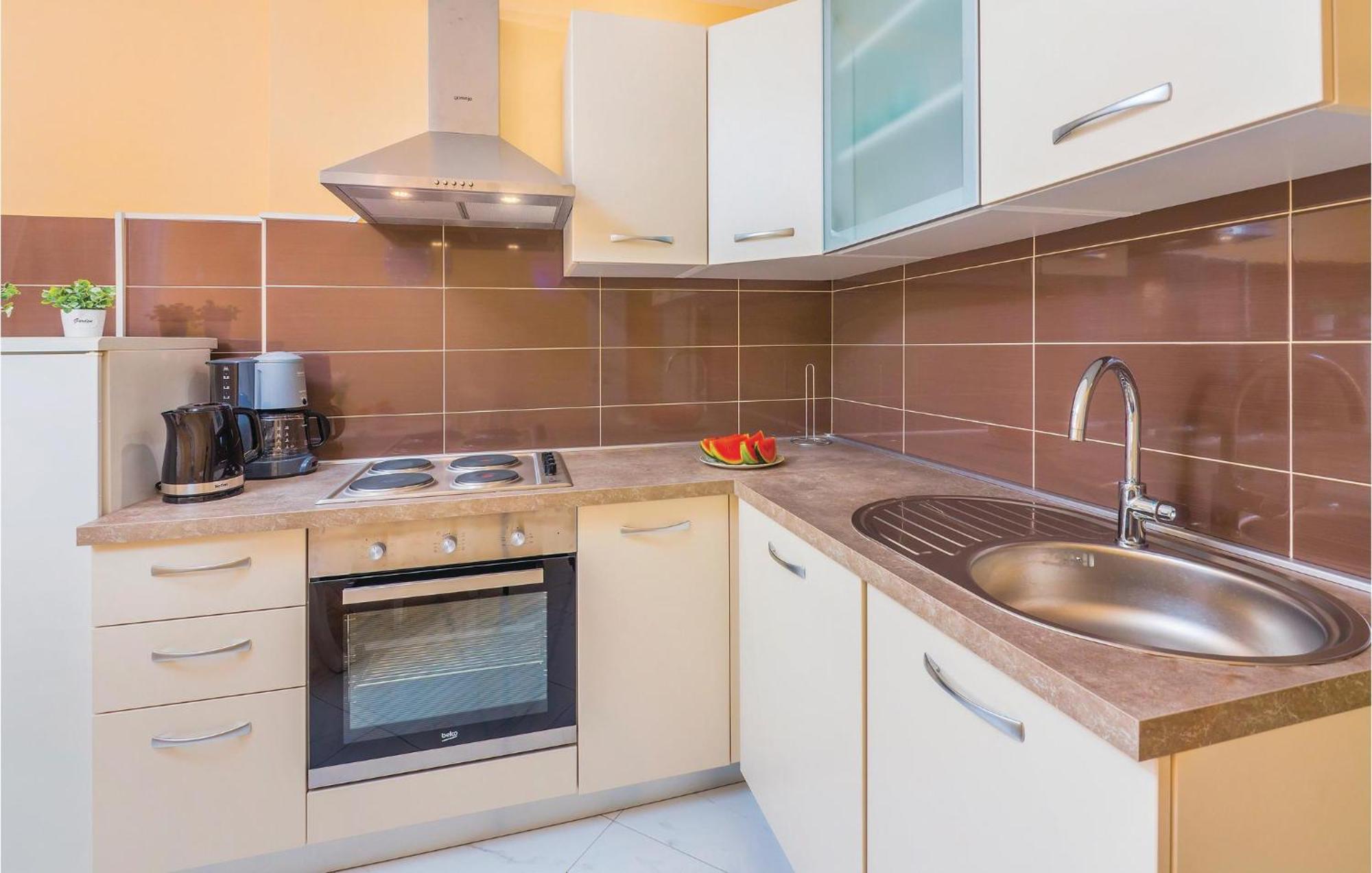 1 Bedroom Gorgeous Apartment In Opatija Exterior foto